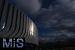17.03.2025, Fussball, das FC Bayern Mnchen Legenden-Turnier FRANZ BECKENBAUER CUP, im SAP-Garden Mnchen. Aussenansicht, Fassade der neuen Multifunktionshalle im Olympiapark am ehemaligen Standort der Radhalle. Die Sonne spiegelt sich in der Fassade.