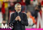 17.03.2025, Fussball, das FC Bayern Mnchen Legenden-Turnier FRANZ BECKENBAUER CUP, im SAP-Garden Mnchen. Prsident Herbert Hainer (FC Bayern) am Mikrofon.