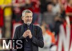 17.03.2025, Fussball, das FC Bayern Mnchen Legenden-Turnier FRANZ BECKENBAUER CUP, im SAP-Garden Mnchen. Prsident Herbert Hainer (FC Bayern) am Mikrofon.