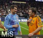 17.03.2025, Fussball, das FC Bayern Mnchen Legenden-Turnier FRANZ BECKENBAUER CUP, im SAP-Garden Mnchen. v.li: Torwart Iker Casillas, Ivan Perez (alle Real Madrid). 