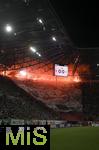 04.04.2025, Fussball 1. Bundesliga 2024/2025, 28. Spieltag, FC Augsburg - FC Bayern Mnchen, in der WWK-Arena Augsburg, Pyro und Choreo im Gstefanblock von FC Bayern Mnchen
 

