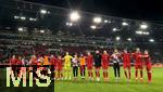 04.04.2025, Fussball 1. Bundesliga 2024/2025, 28. Spieltag, FC Augsburg - FC Bayern Mnchen, in der WWK-Arena Augsburg, Schlussjubel FC Bayern Mnchen
 


