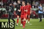 04.04.2025, Fussball 1. Bundesliga 2024/2025, 28. Spieltag, FC Augsburg - FC Bayern Mnchen, in der WWK-Arena Augsburg, Schlussjubel FC Bayern Mnchen, Joshua Kimmich (Bayern Mnchen)
 

