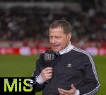 04.04.2025, Fussball 1. Bundesliga 2024/2025, 28. Spieltag, FC Augsburg - FC Bayern Mnchen, in der WWK-Arena Augsburg, Sportvorstand Max Eberl (Bayern Mnchen) beim DAZN-Interview 