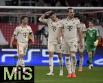 08.04.2025,  Fussball UEFA Championsleague 2024/2025: Viertelfinale Hinspiel, FC Bayern Mnchen - Inter Mailand, in der Allianz-Arena Mnchen. v.l. Joshua Kimmich (FC Bayern Mnchen), Leon Goretzka (FC Bayern Mnchen) und Harry Kane (FC Bayern Mnchen) nachdenklich,
  

