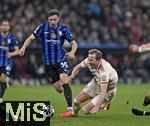 08.04.2025,  Fussball UEFA Championsleague 2024/2025: Viertelfinale Hinspiel, FC Bayern Mnchen - Inter Mailand, in der Allianz-Arena Mnchen. v.l. 
  Carlos Augusto (Inter Mailand) gegen Harry Kane (FC Bayern Mnchen) 


