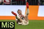08.04.2025,  Fussball UEFA Championsleague 2024/2025: Viertelfinale Hinspiel, FC Bayern Mnchen - Inter Mailand, in der Allianz-Arena Mnchen. Harry Kane (FC Bayern Mnchen) am Boden 