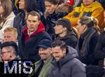 08.04.2025,  Fussball UEFA Championsleague 2024/2025: Viertelfinale Hinspiel, FC Bayern Mnchen - Inter Mailand, in der Allianz-Arena Mnchen. Der derzeit verletzte Torwart Manuel Neuer (li, FC Bayern Mnchen) muss das Spiel mit seiner Frau Anika von der Tribne mit ansehen.