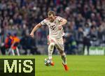 08.04.2025,  Fussball UEFA Championsleague 2024/2025: Viertelfinale Hinspiel, FC Bayern Mnchen - Inter Mailand, in der Allianz-Arena Mnchen. Harry Kane (FC Bayern Mnchen) am Ball 