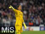 08.04.2025,  Fussball UEFA Championsleague 2024/2025: Viertelfinale Hinspiel, FC Bayern Mnchen - Inter Mailand, in der Allianz-Arena Mnchen. Torwart Yann Sommer (Inter Mailand) gibt Anweisungen.