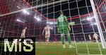 08.04.2025,  Fussball UEFA Championsleague 2024/2025: Viertelfinale Hinspiel, FC Bayern Mnchen - Inter Mailand, in der Allianz-Arena Mnchen. Frust nach dem Gegentor zum 1:2 bei Eric Dier (FC Bayern Mnchen), Torwart Jonas Urbig (FC Bayern Mnchen), Joshua Kimmich (FC Bayern Mnchen) 