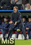 08.04.2025,  Fussball UEFA Championsleague 2024/2025: Viertelfinale Hinspiel, FC Bayern Mnchen - Inter Mailand, in der Allianz-Arena Mnchen. Trainer Simone Inzaghi (Inter Mailand) am Spielfeldrand in Rage.