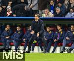 08.04.2025,  Fussball UEFA Championsleague 2024/2025: Viertelfinale Hinspiel, FC Bayern Mnchen - Inter Mailand, in der Allianz-Arena Mnchen. Trainer Simone Inzaghi (Inter Mailand) am Spielfeldrand in Rage.
