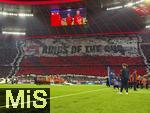 08.04.2025,  Fussball UEFA Championsleague 2024/2025: Viertelfinale Hinspiel, FC Bayern Mnchen - Inter Mailand, in der Allianz-Arena Mnchen. Beim Einlaufen der Mannschaften gibt es eine groe Fanchoreografie der Sdkurven Bayernfans. 