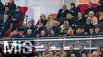 08.04.2025,  Fussball UEFA Championsleague 2024/2025: Viertelfinale Hinspiel, FC Bayern Mnchen - Inter Mailand, in der Allianz-Arena Mnchen. Heidi Beckenbauer, Sohn Noel Beckenbauer, vordere Reihe, 2.v.li: Prsident Giuseppe Marotta (Inter Mailand), 3.v.li: Piero Ausilio (Sportdirektor Inter Mailand), Javier Zanetti (Vize-Prsident Inter Mailand), Manager Dario Baccin (Inter Mailand)