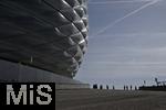 12.04.2025, Fussball 1. Bundesliga 2024/2025, 29. Spieltag,  FC Bayern Mnchen - Borussia Dortmund, in der Allianz-Arena Mnchen. Das Stadiondach im Detail

