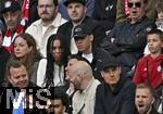 12.04.2025, Fussball 1. Bundesliga 2024/2025, 29. Spieltag,  FC Bayern Mnchen - Borussia Dortmund, in der Allianz-Arena Mnchen. Jamal Musiala (FC Bayern Mnchen) mit 

