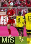 12.04.2025, Fussball 1. Bundesliga 2024/2025, 29. Spieltag,  FC Bayern Mnchen - Borussia Dortmund, in der Allianz-Arena Mnchen. v.li: Eric Dier (FC Bayern Mnchen) gegen Serhou Yadaly Guirassy (Borussia Dortmund) 