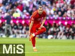 12.04.2025, Fussball 1. Bundesliga 2024/2025, 29. Spieltag,  FC Bayern Mnchen - Borussia Dortmund, in der Allianz-Arena Mnchen. Harry Kane (FC Bayern Mnchen) nachdenklich 