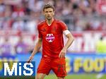 12.04.2025, Fussball 1. Bundesliga 2024/2025, 29. Spieltag,  FC Bayern Mnchen - Borussia Dortmund, in der Allianz-Arena Mnchen. Thomas Mller (FC Bayern Mnchen) nachdenklich 