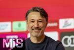 12.04.2025, Fussball 1. Bundesliga 2024/2025, 29. Spieltag,  FC Bayern Mnchen - Borussia Dortmund, in der Allianz-Arena Mnchen. Trainer Niko Kovac (Borussia Dortmund) auf der PK