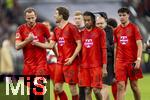 12.04.2025, Fussball 1. Bundesliga 2024/2025, 29. Spieltag,  FC Bayern Mnchen - Borussia Dortmund, in der Allianz-Arena Mnchen.  v.li: Harry Kane (FC Bayern Mnchen), Thomas Mller (FC Bayern Mnchen), Michael Olise (FC Bayern Mnchen), Aleksandar Pavlovic (Bayern Mnchen)  nachdenklich 