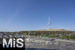 12.04.2025, Fussball 1. Bundesliga 2024/2025, 29. Spieltag,  FC Bayern Mnchen - Borussia Dortmund, in der Allianz-Arena Mnchen.  Am Busparkplatz ist derzeit Baustelle, denn fr das kommende Championsleague-Finale im Mai werden Hallen aufgebaut, Medien, TV und VIP-Gebude fr das Finale entstehen dort. 