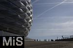 12.04.2025, Fussball 1. Bundesliga 2024/2025, 29. Spieltag,  FC Bayern Mnchen - Borussia Dortmund, in der Allianz-Arena Mnchen.   Allianz-Arena Fassade  