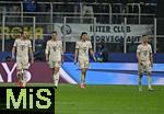 16.04.2025,  Fussball UEFA Championsleague 2024/2025: Viertelfinale Rckspiel, Inter Mailand - FC Bayern Mnchen, im Giuseppe Meazza Stadion (Mailand), v.l. Harry Kane (FC Bayern Mnchen), Leon Goretzka (FC Bayern Mnchen), Min-jae Kim (Bayern Mnchen, Minjae Kim) und Joshua Kimmich (FC Bayern Mnchen) nachdenklich.

