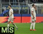 16.04.2025,  Fussball UEFA Championsleague 2024/2025: Viertelfinale Rckspiel, Inter Mailand - FC Bayern Mnchen, im Giuseppe Meazza Stadion (Mailand), 
Thomas Mller (FC Bayern Mnchen)und Harry Kane (FC Bayern Mnchen) sind  enttuscht
