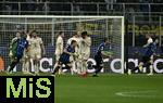 16.04.2025,  Fussball UEFA Championsleague 2024/2025: Viertelfinale Rckspiel, Inter Mailand - FC Bayern Mnchen, im Giuseppe Meazza Stadion (Mailand),die Mailnder Jubeln whrend die Bayern Spieler den Kopf hngen lassen

