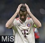 16.04.2025,  Fussball UEFA Championsleague 2024/2025: Viertelfinale Rckspiel, Inter Mailand - FC Bayern Mnchen, im Giuseppe Meazza Stadion (Mailand), Thomas Mller (FC Bayern Mnchen) ist traurig

