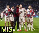16.04.2025,  Fussball UEFA Championsleague 2024/2025: Viertelfinale Rckspiel, Inter Mailand - FC Bayern Mnchen, im Giuseppe Meazza Stadion (Mailand), Frust nach dem, Ausscheiden, Min-jae Kim (Bayern Mnchen, Minjae Kim), Trainer Vincent Kompany (FC Bayern Mnchen), Harry Kane (FC Bayern Mnchen), Konrad Laimer (FC Bayern Mnchen) 