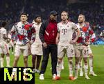 16.04.2025,  Fussball UEFA Championsleague 2024/2025: Viertelfinale Rckspiel, Inter Mailand - FC Bayern Mnchen, im Giuseppe Meazza Stadion (Mailand), Frust nach dem, Ausscheiden, Min-jae Kim (Bayern Mnchen, Minjae Kim), Trainer Vincent Kompany (FC Bayern Mnchen), Harry Kane (FC Bayern Mnchen), Konrad Laimer (FC Bayern Mnchen) 