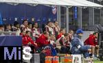 16.04.2025,  Fussball UEFA Championsleague 2024/2025: Viertelfinale Rckspiel, Inter Mailand - FC Bayern Mnchen, im Giuseppe Meazza Stadion (Mailand). re: Torwart Manuel Neuer (FC Bayern Mnchen) auf der Bank wegen Verletzung. neben Torwart Daniel Peretz (FC Bayern Mnchen) und Leroy Sane (Bayern Mnchen) Min-jae Kim (Bayern Mnchen, Minjae Kim) Sportdirektor Christoph Freund (Bayern Mnchen)   