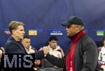 16.04.2025,  Fussball UEFA Championsleague 2024/2025: Viertelfinale Rckspiel, Inter Mailand - FC Bayern Mnchen, im Giuseppe Meazza Stadion (Mailand),  Trainer Vincent Kompany (re, FC Bayern Mnchen) shakehands mit Sportdirektor Christoph Freund (Bayern Mnchen).