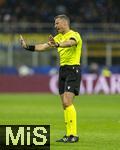 16.04.2025,  Fussball UEFA Championsleague 2024/2025: Viertelfinale Rckspiel, Inter Mailand - FC Bayern Mnchen, im Giuseppe Meazza Stadion (Mailand), Schiedsrichter Slavko Vincic (SLO)