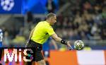 16.04.2025,  Fussball UEFA Championsleague 2024/2025: Viertelfinale Rckspiel, Inter Mailand - FC Bayern Mnchen, im Giuseppe Meazza Stadion (Mailand), Schiedsrichter Slavko Vincic (SLO)