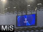 16.04.2025,  Fussball UEFA Championsleague 2024/2025: Viertelfinale Rckspiel, Inter Mailand - FC Bayern Mnchen, im Giuseppe Meazza Stadion (Mailand), Strmender Regen im Stadion vor dem Anpfiff.