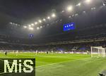 16.04.2025,  Fussball UEFA Championsleague 2024/2025: Viertelfinale Rckspiel, Inter Mailand - FC Bayern Mnchen, Innenansicht Stadion San Siro. Spielszene re: Torwart Jonas Urbig (FC Bayern Mnchen) 