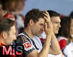 19.04.2025, Fussball 1. Bundesliga 2024/2025, 30. Spieltag, 1.FC Heidenheim - FC Bayern Mnchen, in der Voith-Arena Heidenheim. Thomas Mller (FC Bayern Mnchen) nachdenklich auf der Bank. 