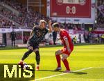 19.04.2025, Fussball 1. Bundesliga 2024/2025, 30. Spieltag, 1.FC Heidenheim - FC Bayern Mnchen, in der Voith-Arena Heidenheim. v.li: Harry Kane (FC Bayern Mnchen) gegen Benedikt Gimber (1. FC Heidenheim 1846) 