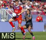 19.04.2025, Fussball 1. Bundesliga 2024/2025, 30. Spieltag, 1.FC Heidenheim - FC Bayern Mnchen, in der Voith-Arena Heidenheim. v.li: Adrian Beck (1. FC Heidenheim 1846) gegen Sacha Boey (FC Bayern Mnchen) 