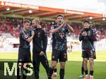 19.04.2025, Fussball 1. Bundesliga 2024/2025, 30. Spieltag, 1.FC Heidenheim - FC Bayern Mnchen, in der Voith-Arena Heidenheim. Schlussjubel nach dem Sieg, Joshua Kimmich (FC Bayern Mnchen), Konrad Laimer (FC Bayern Mnchen),  Thomas Mller (FC Bayern Mnchen), 