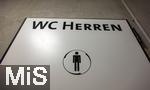 19.04.2025, Fussball 1. Bundesliga 2024/2025, 30. Spieltag, 1.FC Heidenheim - FC Bayern Mnchen, in der Voith-Arena Heidenheim.  Tre in den Katakomben: WC Herren