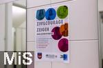 19.04.2025, Fussball 1. Bundesliga 2024/2025, 30. Spieltag, 1.FC Heidenheim - FC Bayern Mnchen, in der Voith-Arena Heidenheim.  In der Toilette hngt ein Info-Blatt zum Thema Zivilcourage zeigen. 