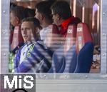 19.04.2025, Fussball 1. Bundesliga 2024/2025, 30. Spieltag, 1.FC Heidenheim - FC Bayern Mnchen, in der Voith-Arena Heidenheim. Torwart Daniel Peretz (FC Bayern Mnchen) auf der Bank.