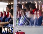 19.04.2025, Fussball 1. Bundesliga 2024/2025, 30. Spieltag, 1.FC Heidenheim - FC Bayern Mnchen, in der Voith-Arena Heidenheim. Torwart Daniel Peretz (FC Bayern Mnchen) auf der Bank.