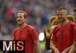 26.04.2025, Fussball 1. Bundesliga 2024/2025, 31. Spieltag,  FC Bayern Mnchen - 1.FSV Mainz 05, in der Allianz-Arena Mnchen. v.l.Harry Kane (FC Bayern Mnchen) und Eric Dier (FC Bayern Mnchen)  jubeln zum Schluss


