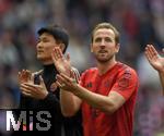 26.04.2025, Fussball 1. Bundesliga 2024/2025, 31. Spieltag,  FC Bayern Mnchen - 1.FSV Mainz 05, in der Allianz-Arena Mnchen. v.l.Min-jae Kim (Bayern Mnchen, Minjae Kim) und Harry Kane (FC Bayern Mnchen)   jubeln zum Schluss



